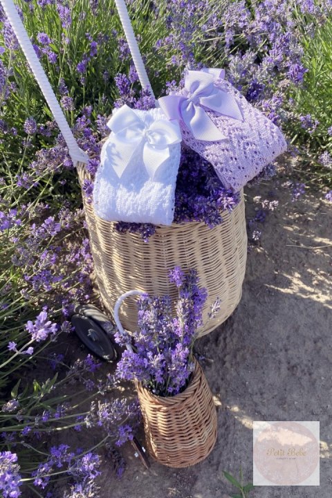 PODKOLANÓWKI AŻUROWE Z KOKARDĄ MALVA CONDOR #124