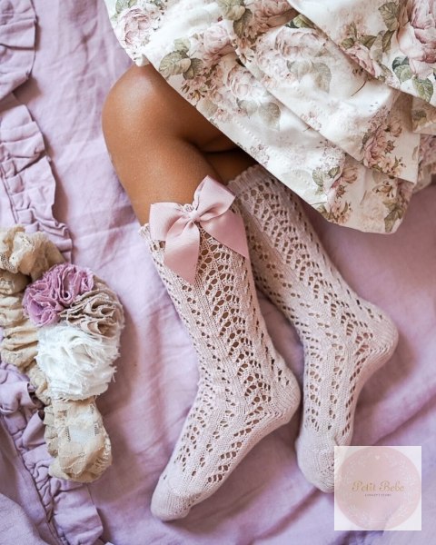 PODKOLANÓWKI AŻUROWE Z KOKARDĄ OLD ROSE CONDOR #544